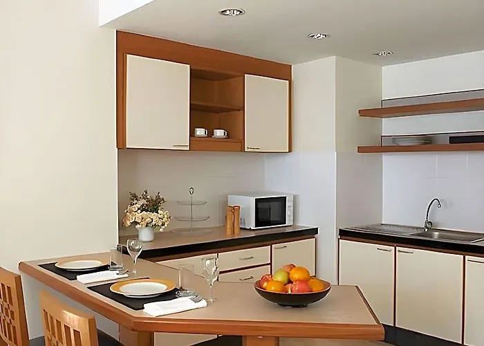 Ravipha Residences Aparthotel Bangkok