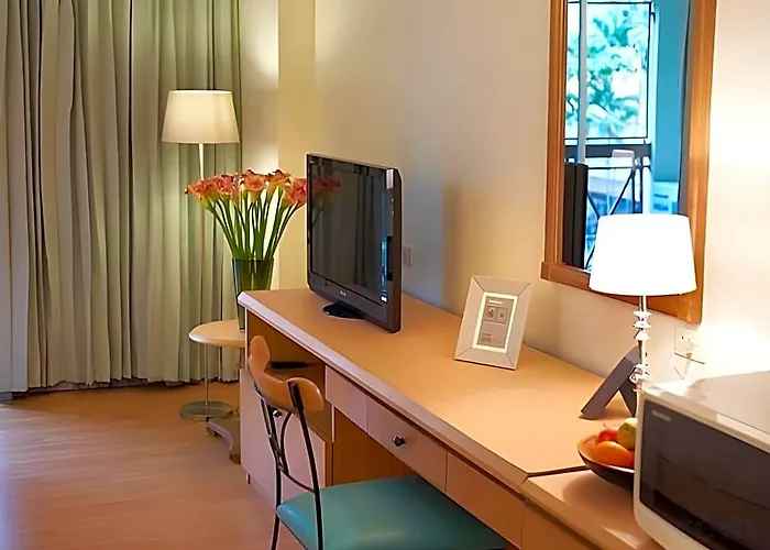Aparthotel Ravipha Residences