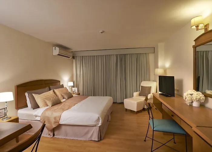 Aparthotel Ravipha Residences 3*