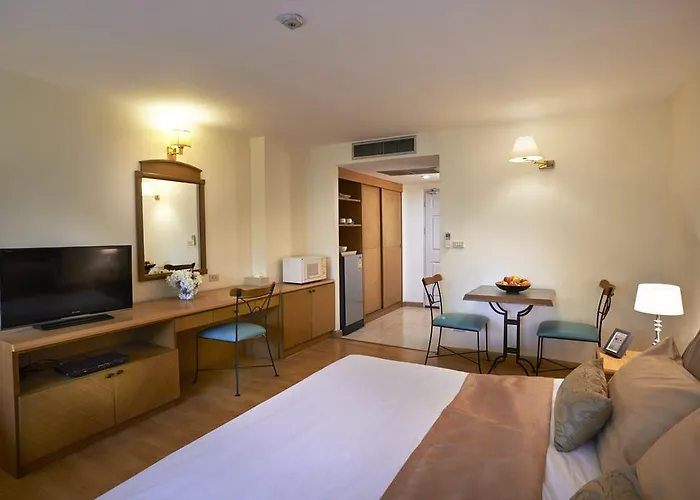 Aparthotel Ravipha Residences